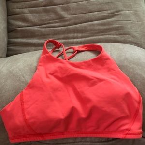 Size 6 Free to Be bra *light support*